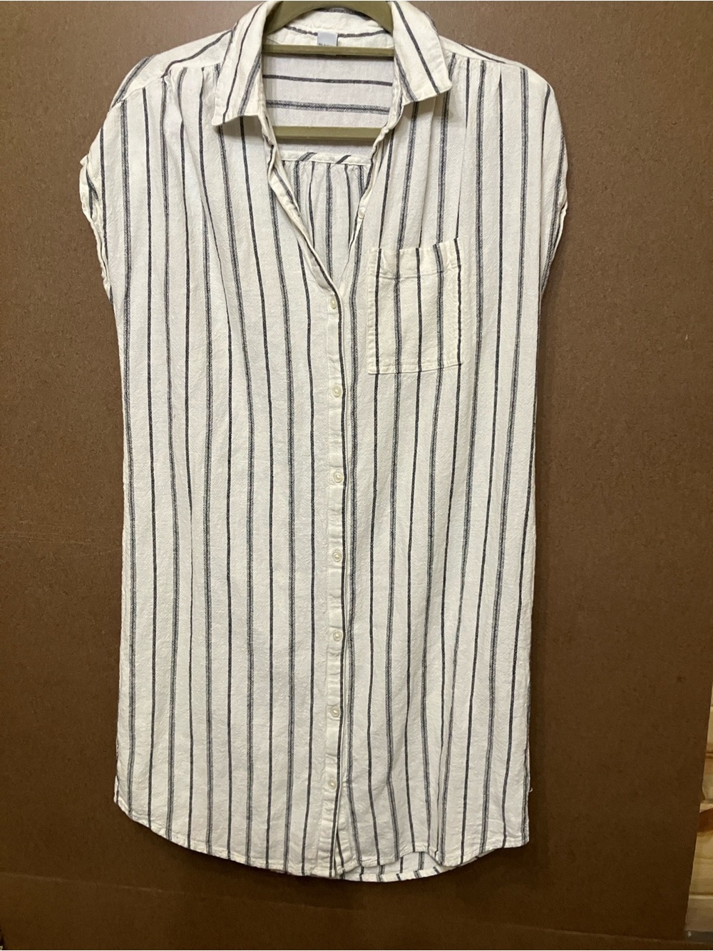 Old Navy vertical stripes women’s Shirtdress - Picture 10 of 10